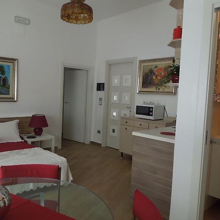 A Casa Di Lucia Villa Roma Exterior foto